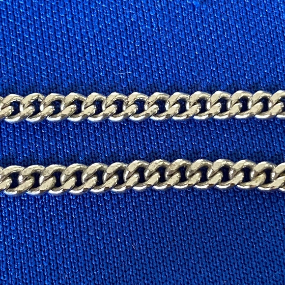 Agem I Sterling Silver Curb Neck Chain 18" - Picture 7 of 16